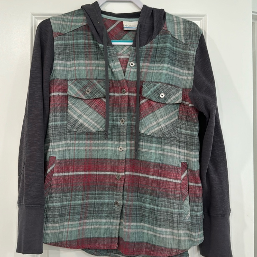 Columbia Hoodie sweater